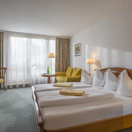 Hotel Vivea Gesundheitshotel Bad Haering 4*