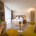 מלון Vivea Gesundheitshotel 4*