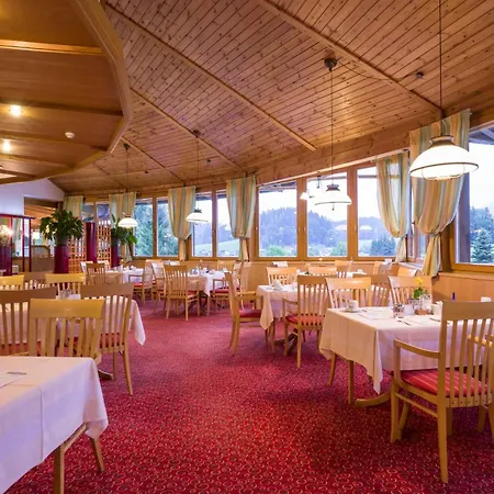 מלון Vivea Gesundheitshotel 4*