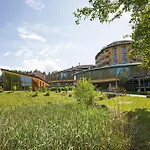 Vivea Gesundheitshotel Bad Haering 4*